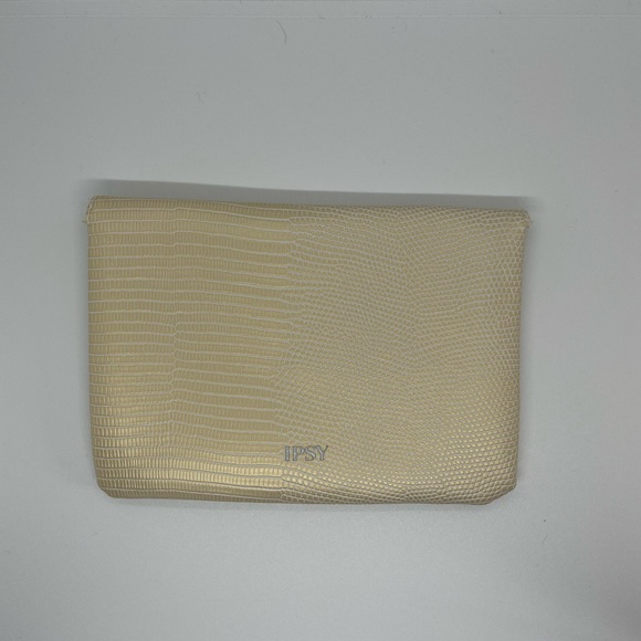 Ipsy bag bundle - Picture 3 of 10